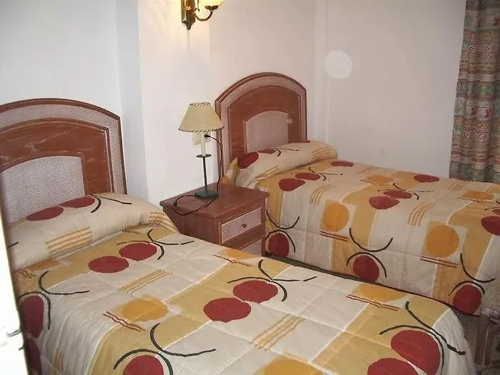 Apartamentos Eva Costa Brava 0*,